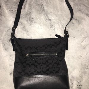 Coach jacquard shoulder tote